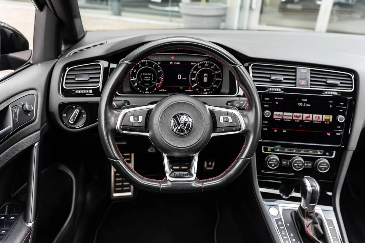 2.0 TSI GTI Performance Pano DSG Leer