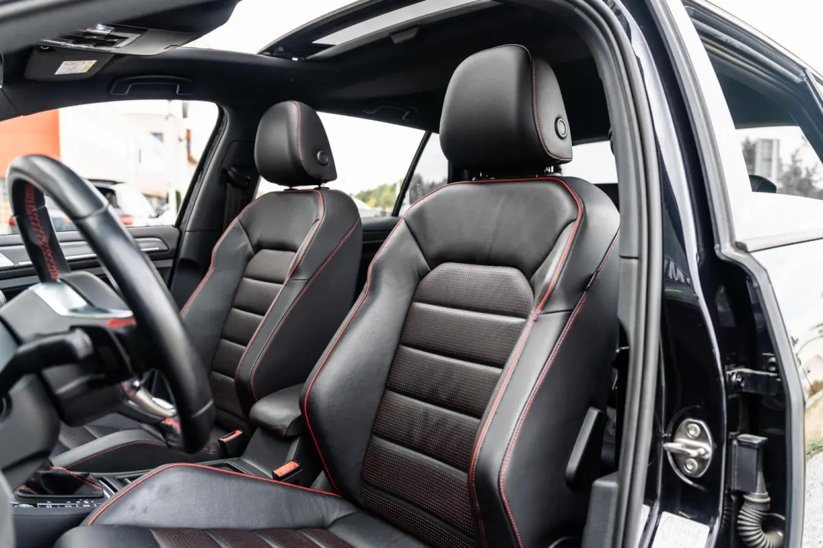2.0 TSI GTI Performance Pano DSG Leer