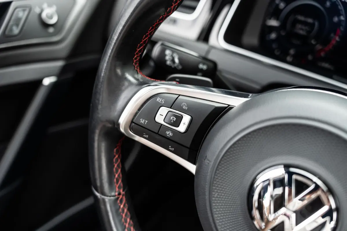 2.0 TSI GTI Performance Pano DSG Leer