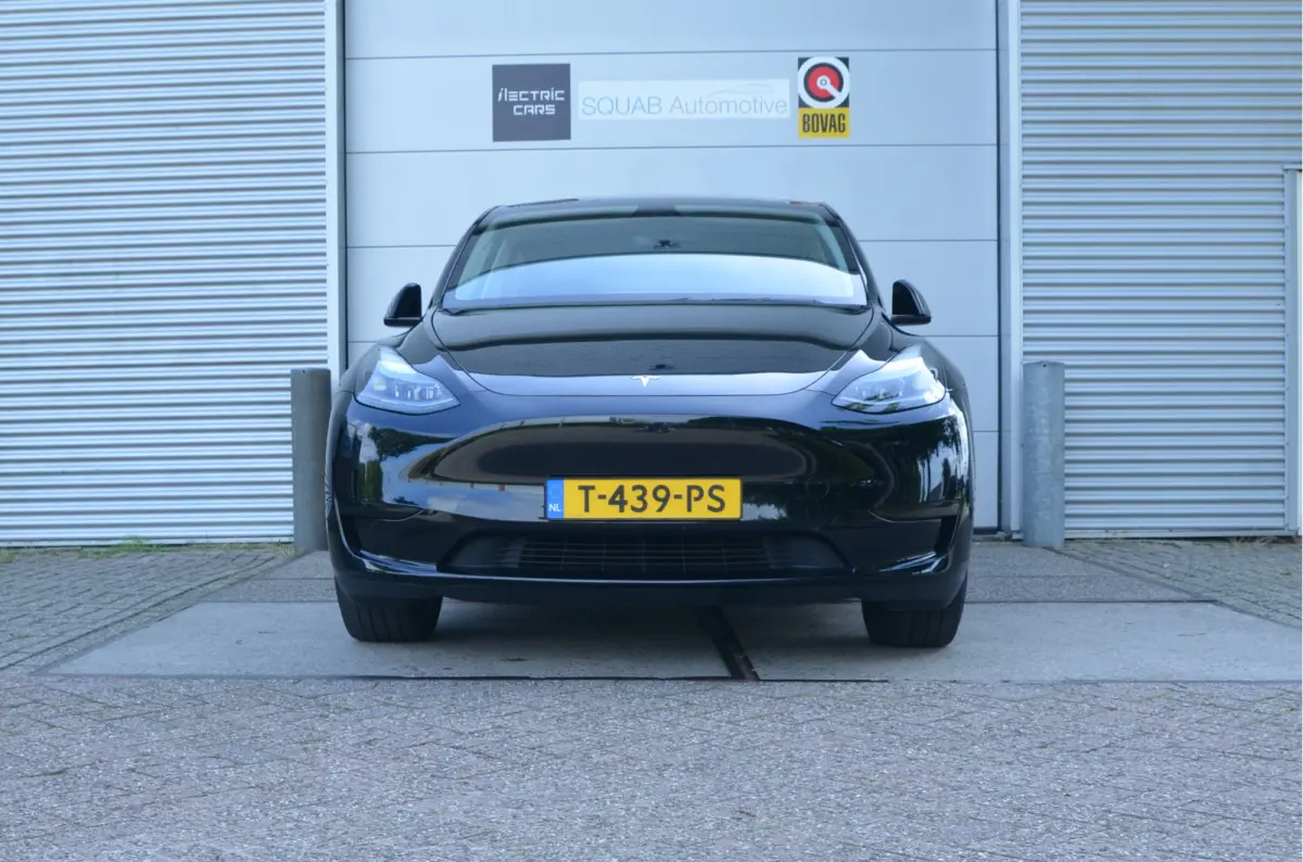 RWD 58 kWh Autopilot3.0, 20" velgen!