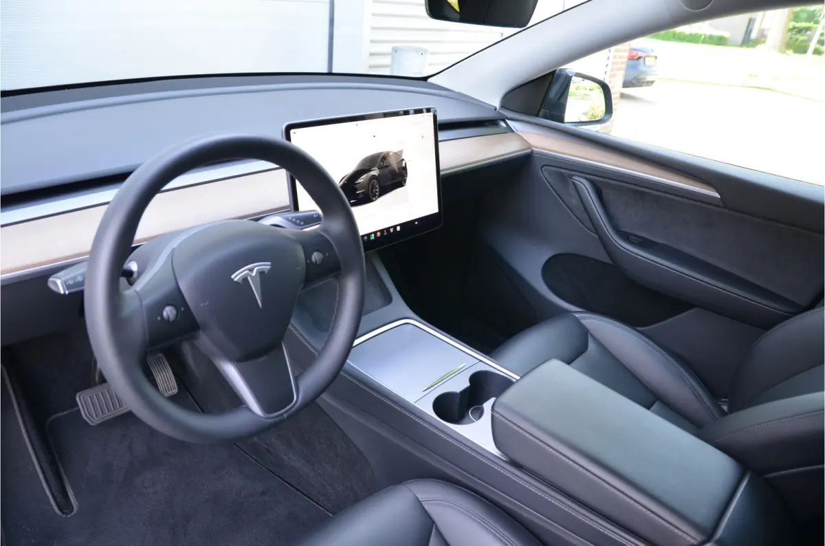 RWD 58 kWh Autopilot3.0, 20" velgen!