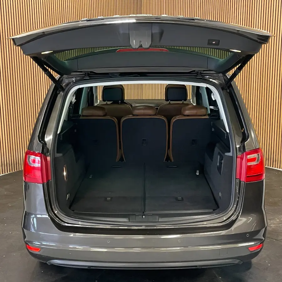 1.4 TSI|7-PERSOONS|AUTOMAAT|LEDER|PANO|STOELVERW.|ELEK.STOELEN+A-KLEP|CAMERA|CRUISE+CLIMA|PDC-A|LMV 18''|NAP|NL-AUTO