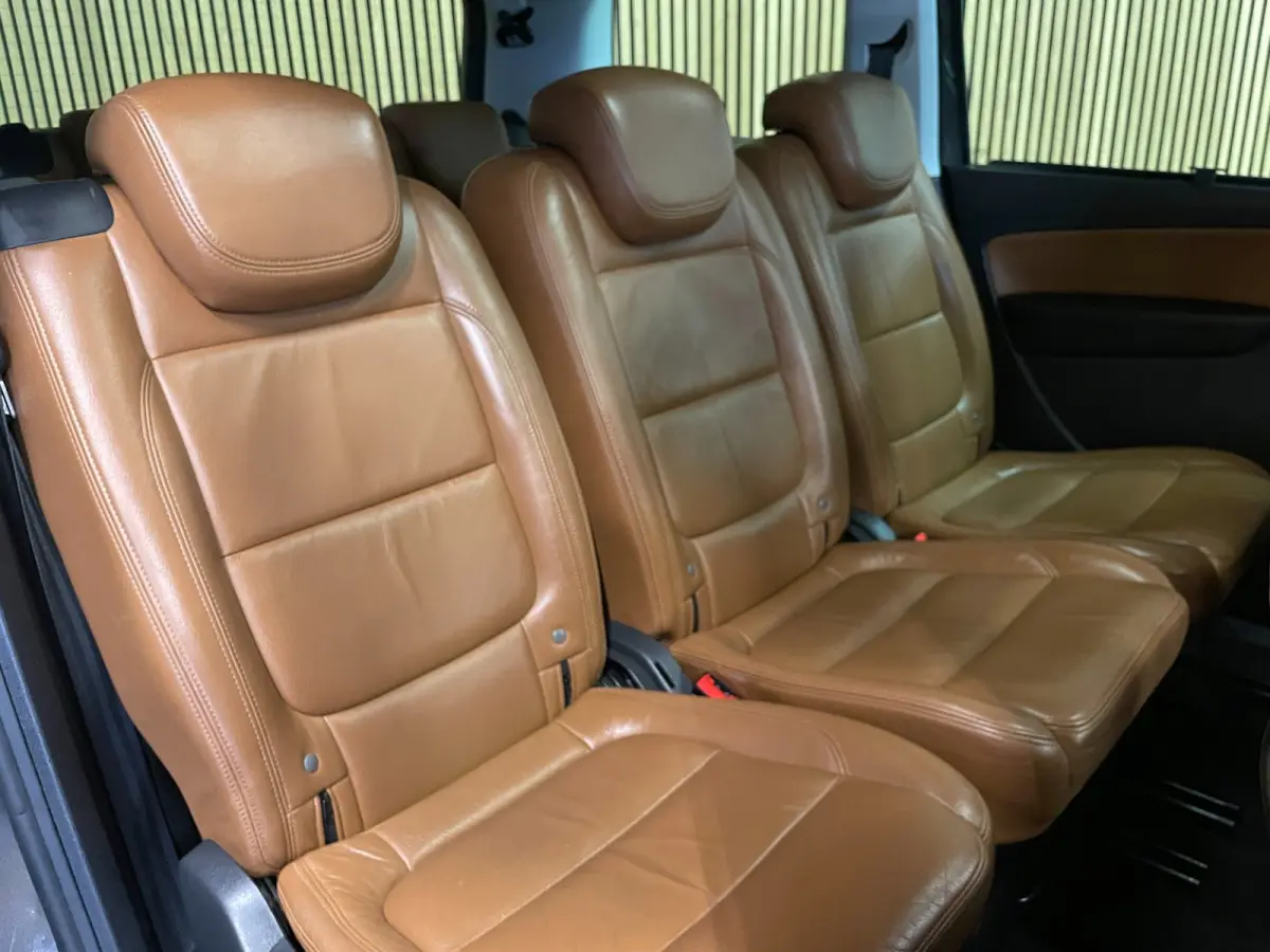 1.4 TSI|7-PERSOONS|AUTOMAAT|LEDER|PANO|STOELVERW.|ELEK.STOELEN+A-KLEP|CAMERA|CRUISE+CLIMA|PDC-A|LMV 18''|NAP|NL-AUTO
