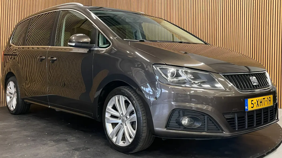 1.4 TSI|7-PERSOONS|AUTOMAAT|LEDER|PANO|STOELVERW.|ELEK.STOELEN+A-KLEP|CAMERA|CRUISE+CLIMA|PDC-A|LMV 18''|NAP|NL-AUTO