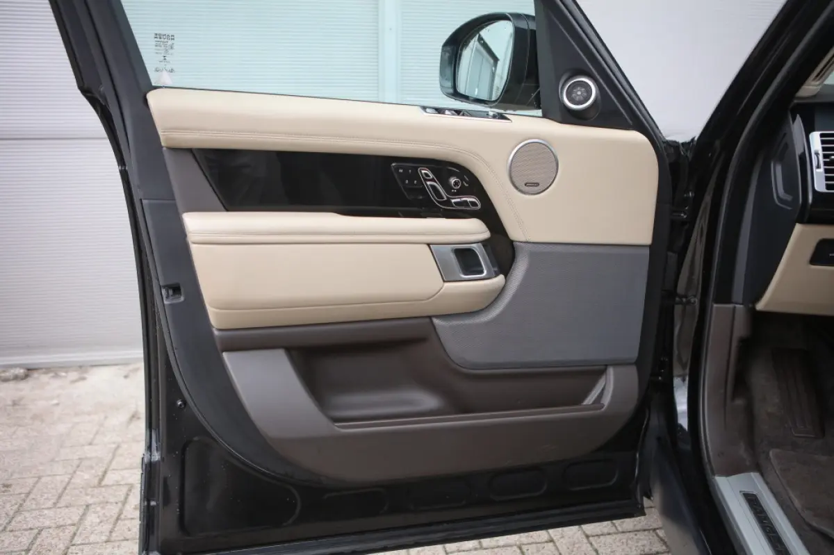 3.0 D300 Vogue | HUD | Matrix LED | ACC | Pano | 360° | Meridian