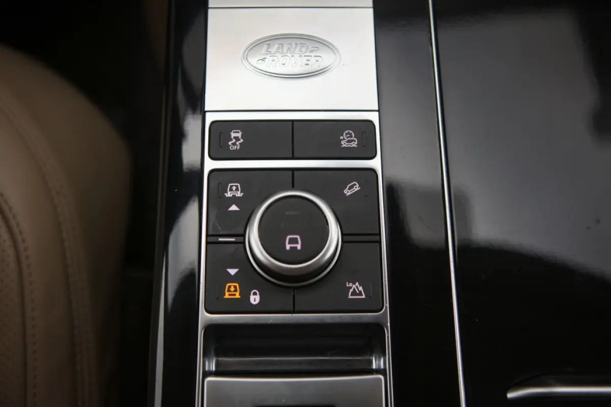 3.0 D300 Vogue | HUD | Matrix LED | ACC | Pano | 360° | Meridian