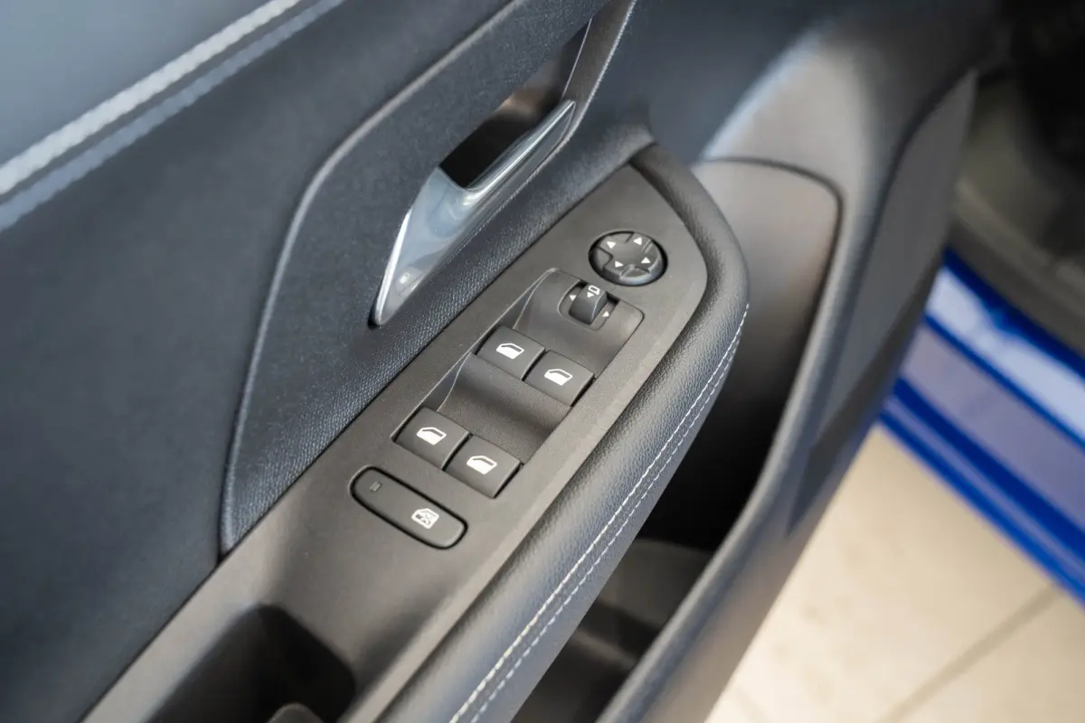 1.2 Turbo Hybrid GS | Tot 8 Jaar Garantie | Camera | Stoel & Stuurverwarming | Adaptive Cruise Controle | Navigatie | Apple Carplay & Android Auto |