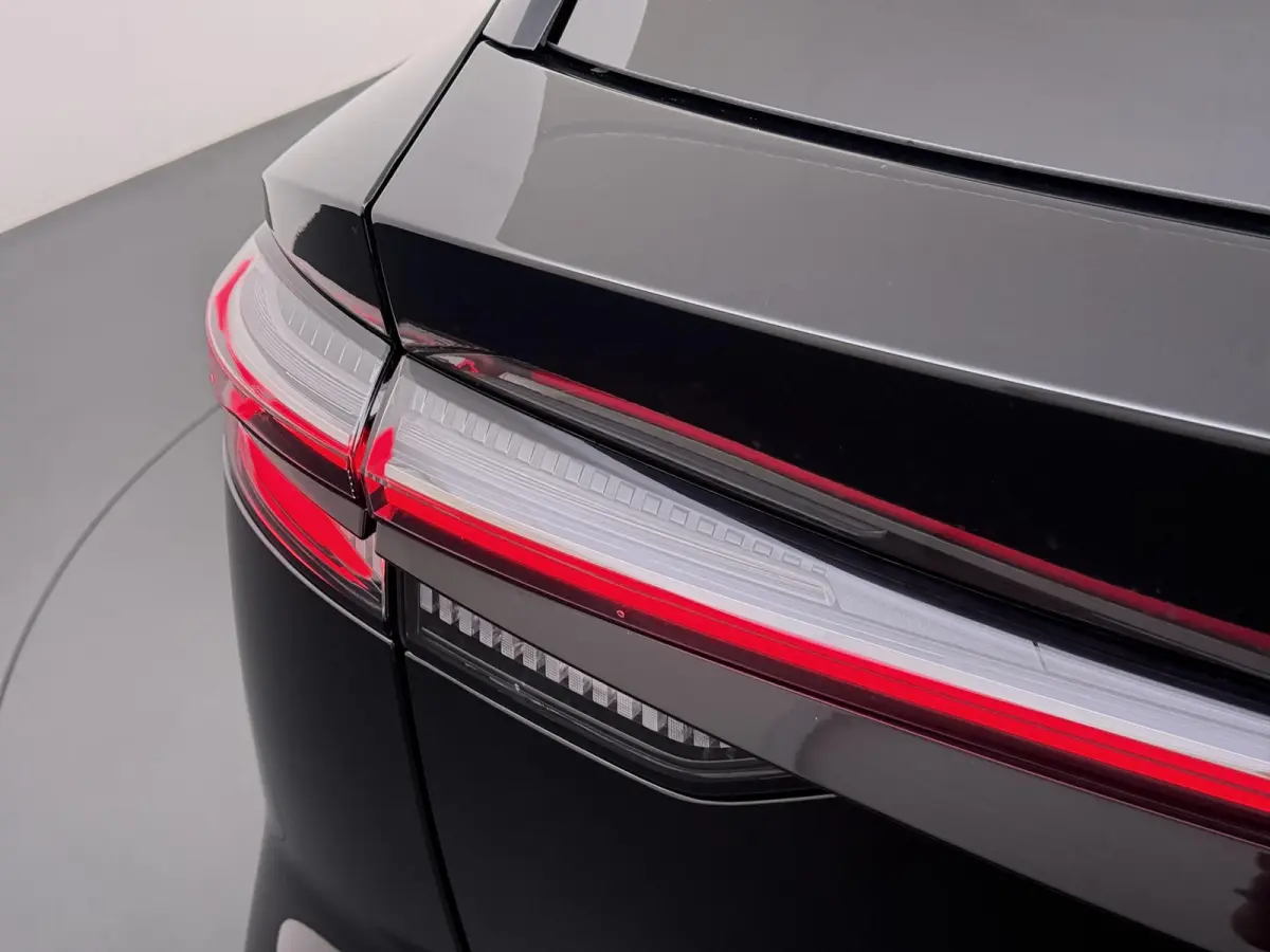 1.5 Luxury VAN: € 39.900- VOOR: € 33.330,- UW HERFSTVOORDEEL: € 6.470| ,-PLUG-IN HYBRIDE | 272 PK | NIEUWE AUTO | >1.000 KM TOTAAL BEREIK | 1E REGISTRATIE 03-2026 | 360° CAMERA | ELEK