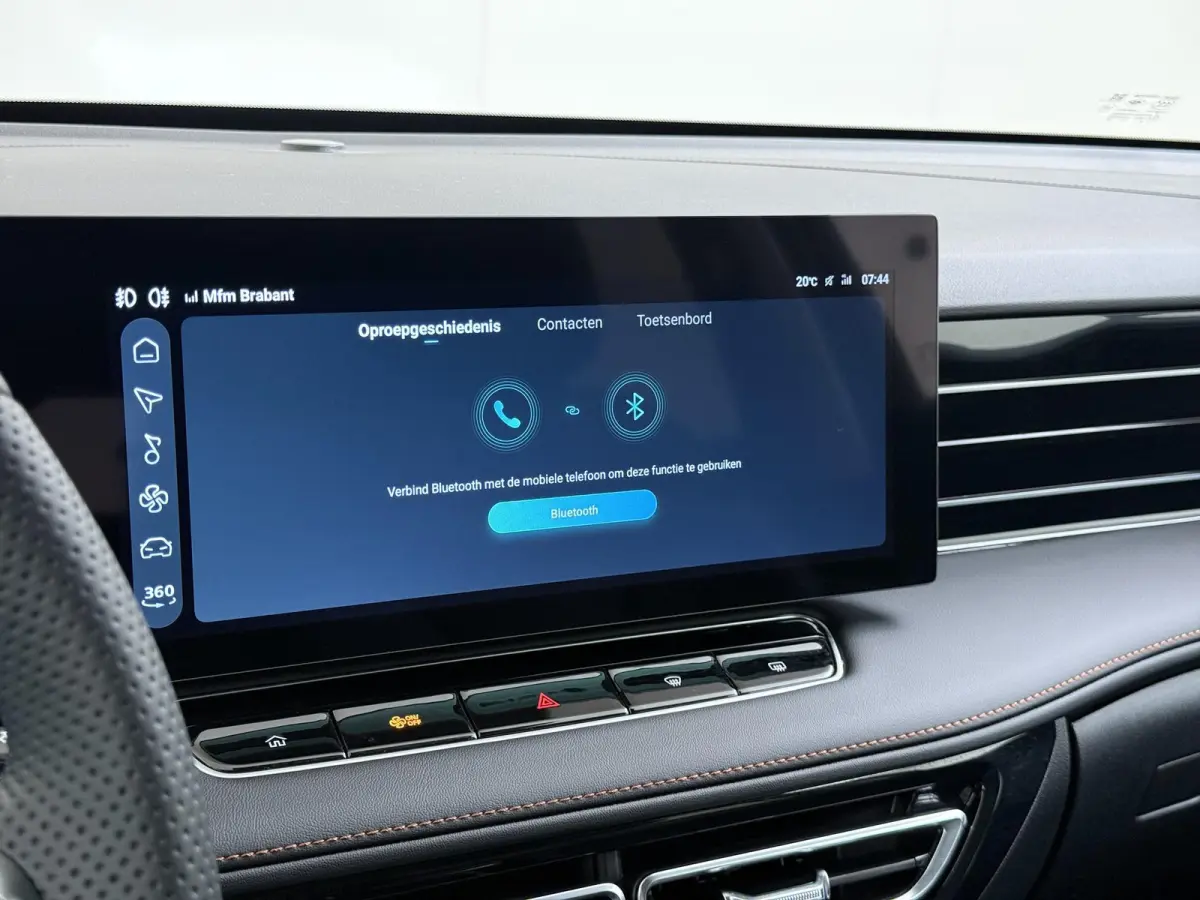 1.5 Luxury VAN: € 39.900- VOOR: € 33.330,- UW HERFSTVOORDEEL: € 6.470| ,-PLUG-IN HYBRIDE | 272 PK | NIEUWE AUTO | >1.000 KM TOTAAL BEREIK | 1E REGISTRATIE 03-2026 | 360° CAMERA | ELEK