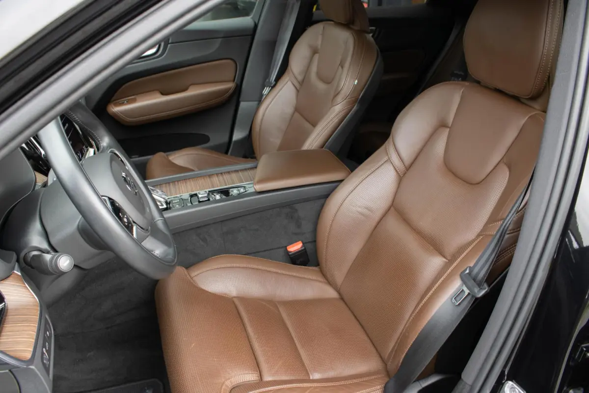 2.0 PHEV T6 AWD Inscription|Stuur-Stoelverw.+Vent.|Bowers & Wilkins|Camera|ACC|Pano|