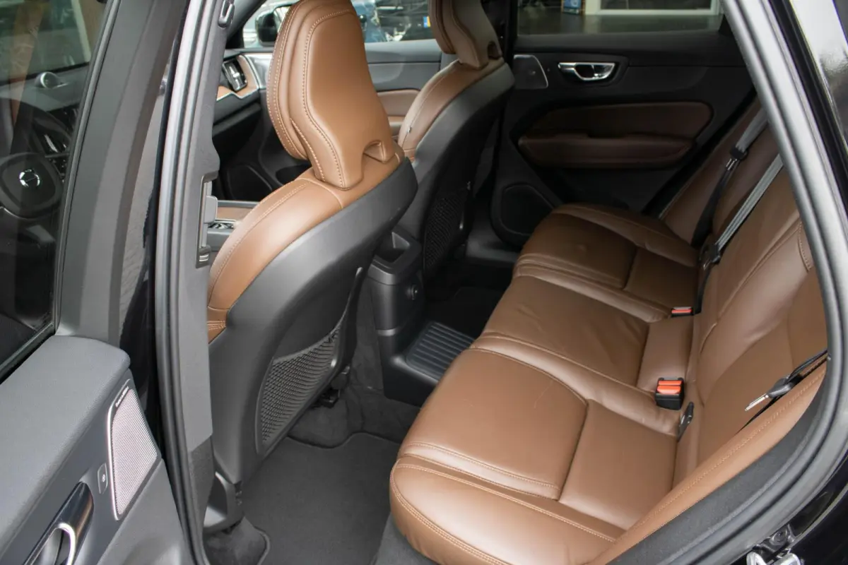 2.0 PHEV T6 AWD Inscription|Stuur-Stoelverw.+Vent.|Bowers & Wilkins|Camera|ACC|Pano|
