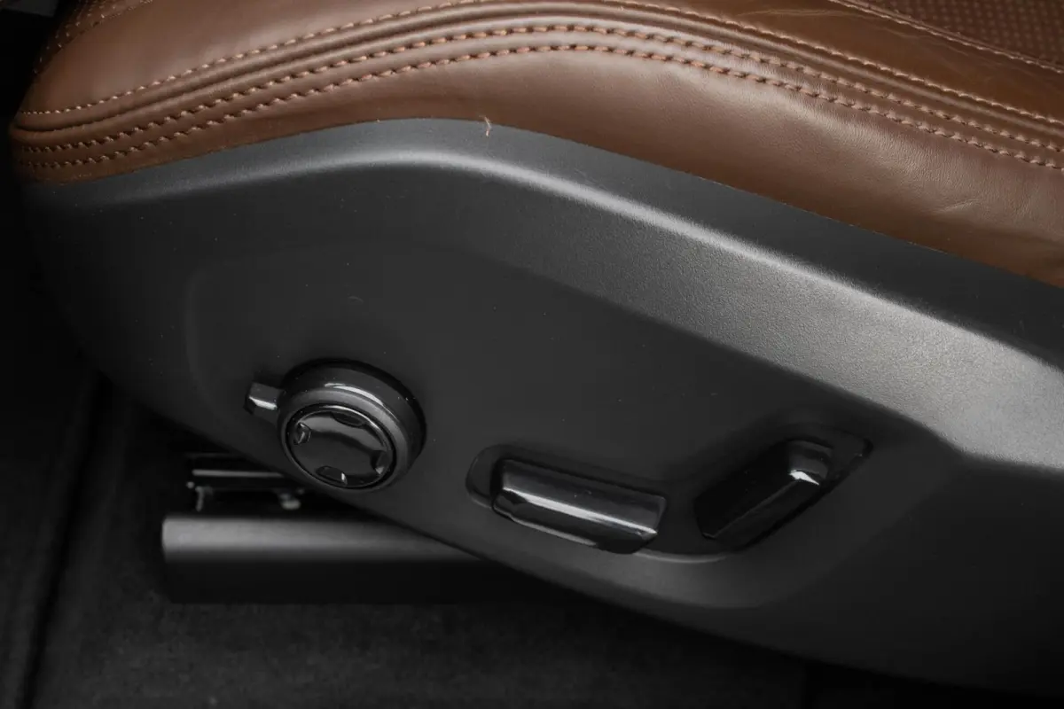 2.0 PHEV T6 AWD Inscription|Stuur-Stoelverw.+Vent.|Bowers & Wilkins|Camera|ACC|Pano|