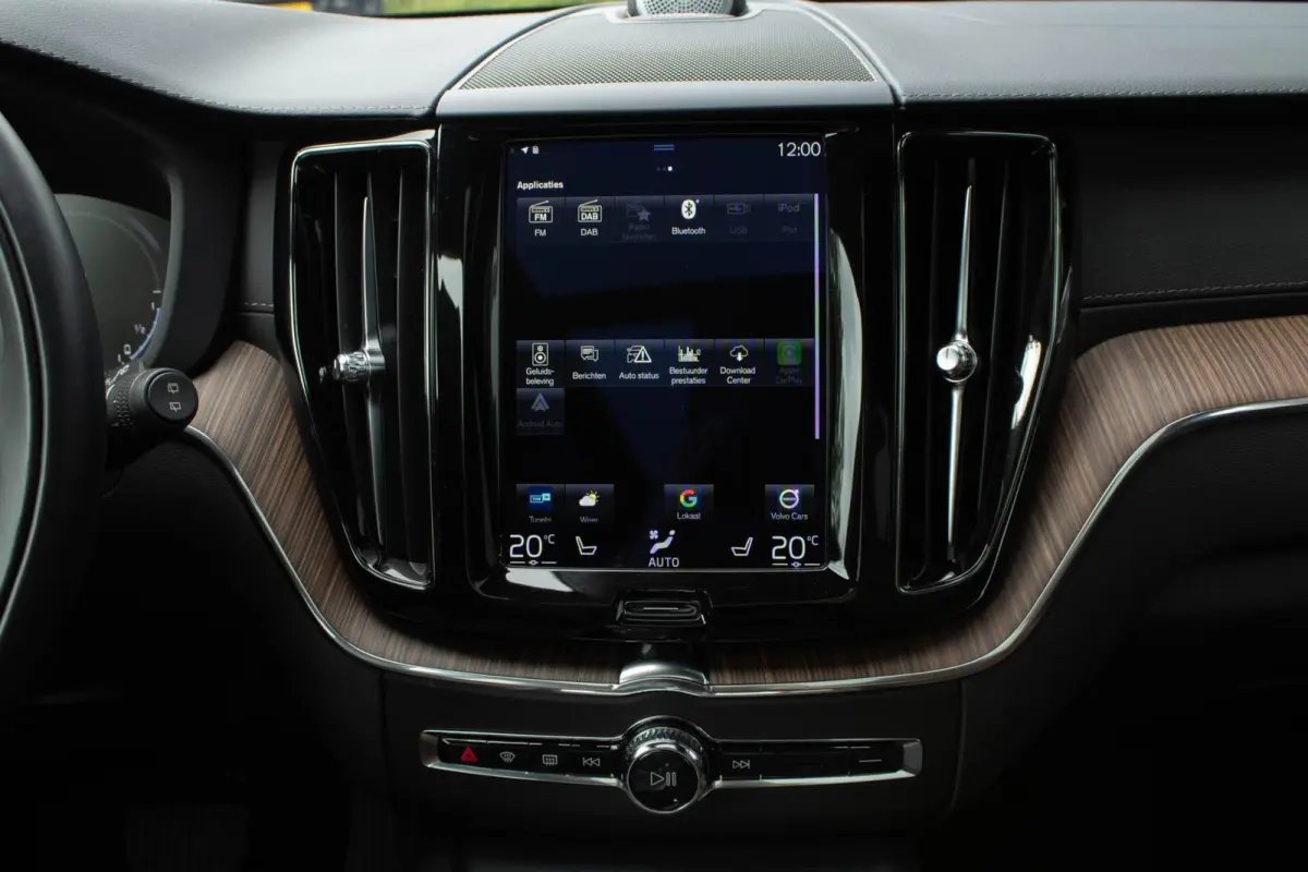 2.0 PHEV T6 AWD Inscription|Stuur-Stoelverw.+Vent.|Bowers & Wilkins|Camera|ACC|Pano|