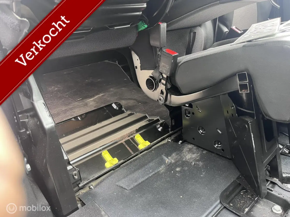 AUTOMAAT 227S 2.0 BlueHDI 180 Premium Pack