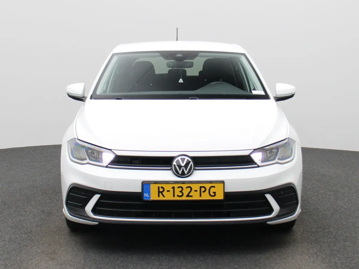 1.0 TSI Life 95 pk| Origineel Nederlands | 1e Eigenaar | Navigatie | Achteruitrijcamera | Getint Glas | 15 Inch Velgen | Digitale Cockpit Pro