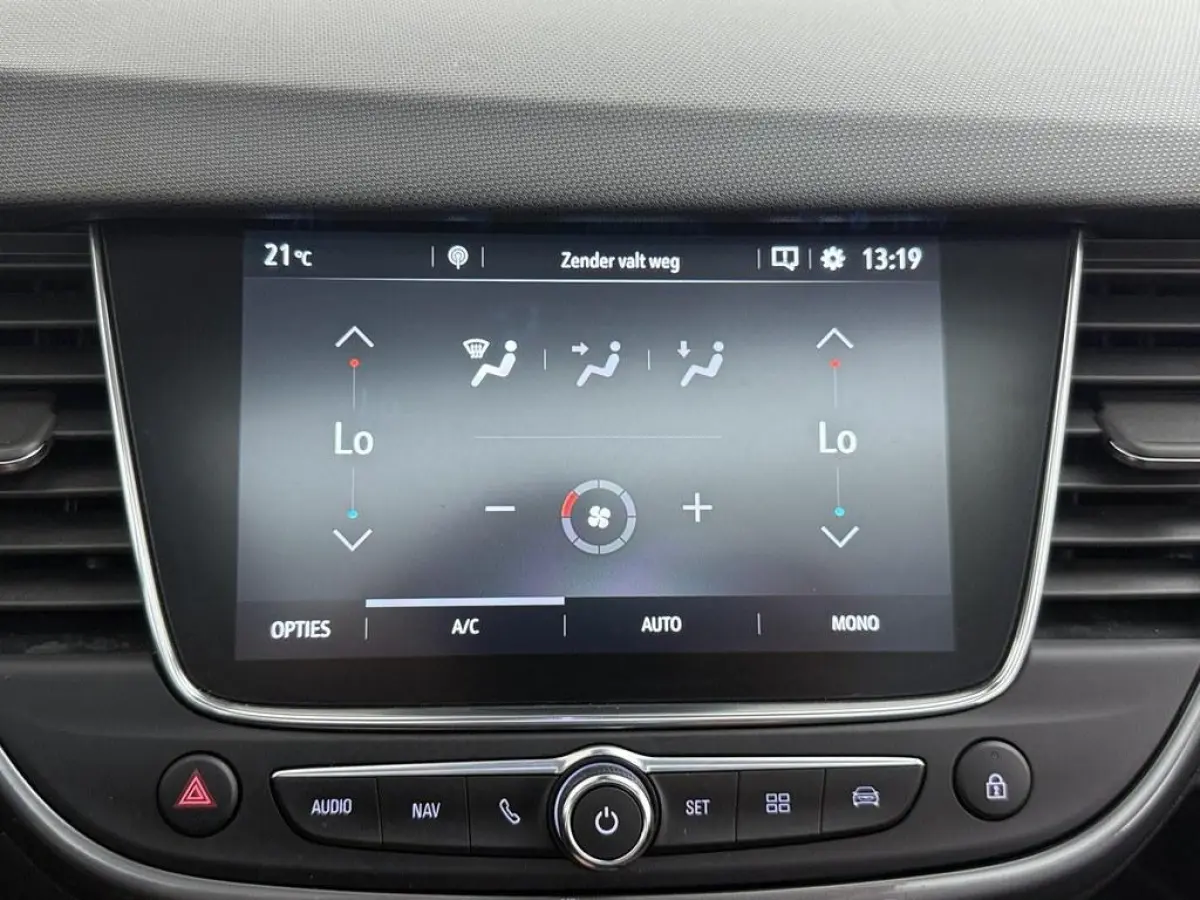 1.2T 130pk Ultimate Automaat Pano/Camera/LED /Alcantara/HeadUp Display/LM Velgen/AGR/Winterpakket