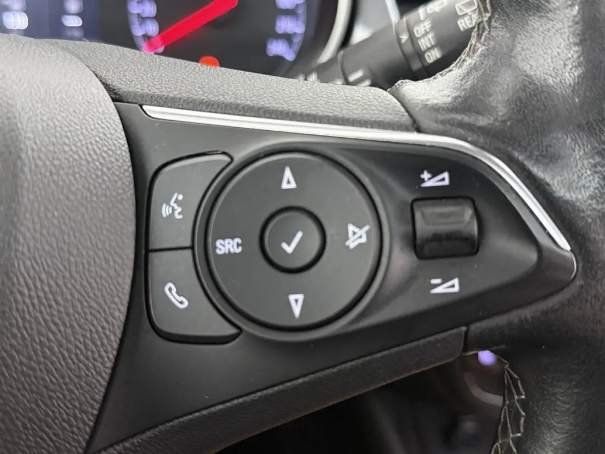 1.2T 130pk Ultimate Automaat Pano/Camera/LED /Alcantara/HeadUp Display/LM Velgen/AGR/Winterpakket