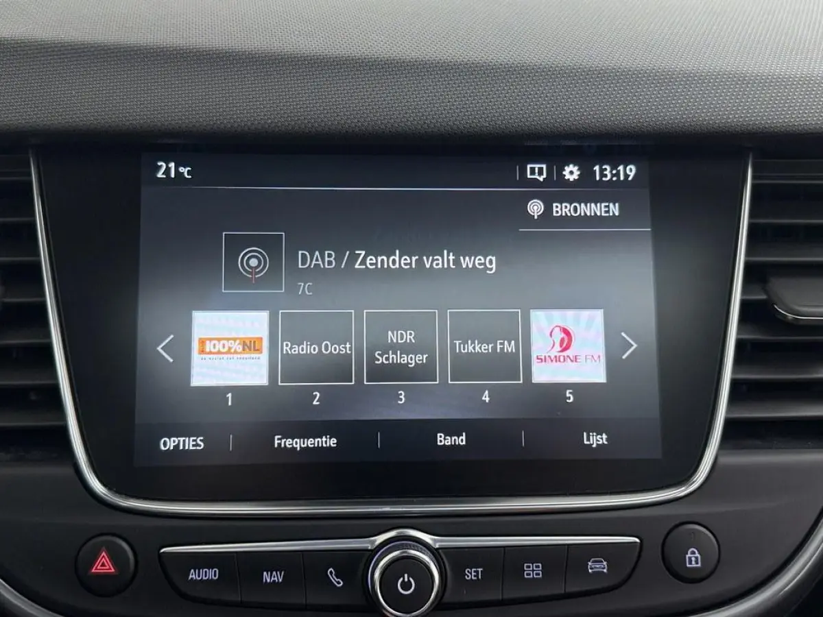 1.2T 130pk Ultimate Automaat Pano/Camera/LED /Alcantara/HeadUp Display/LM Velgen/AGR/Winterpakket