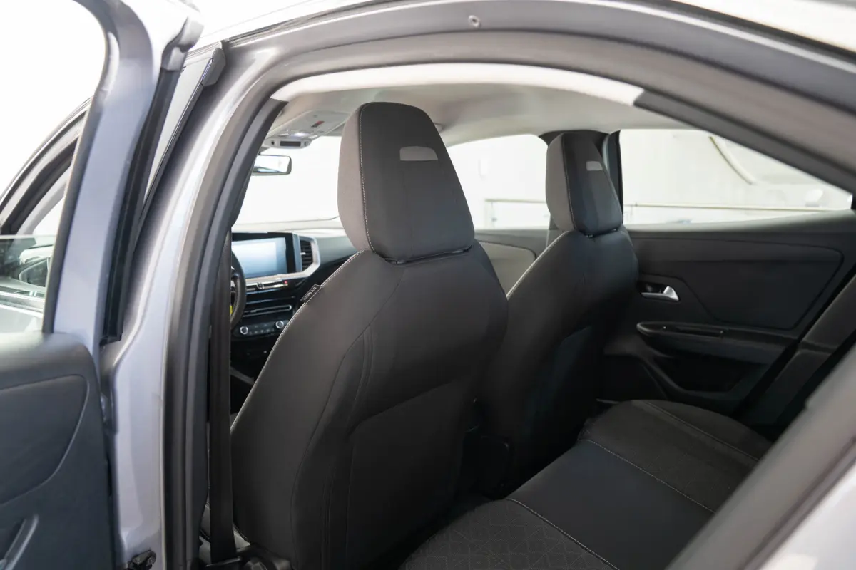 1.2 Edition | Navigatie | Apple Carplay & Android Auto | Lichtmetalen velgen | Airco | Cruise Controle |