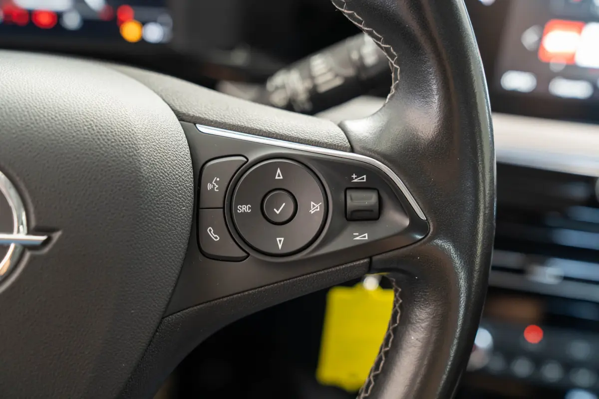 1.2 Edition | Navigatie | Apple Carplay & Android Auto | Lichtmetalen velgen | Airco | Cruise Controle |