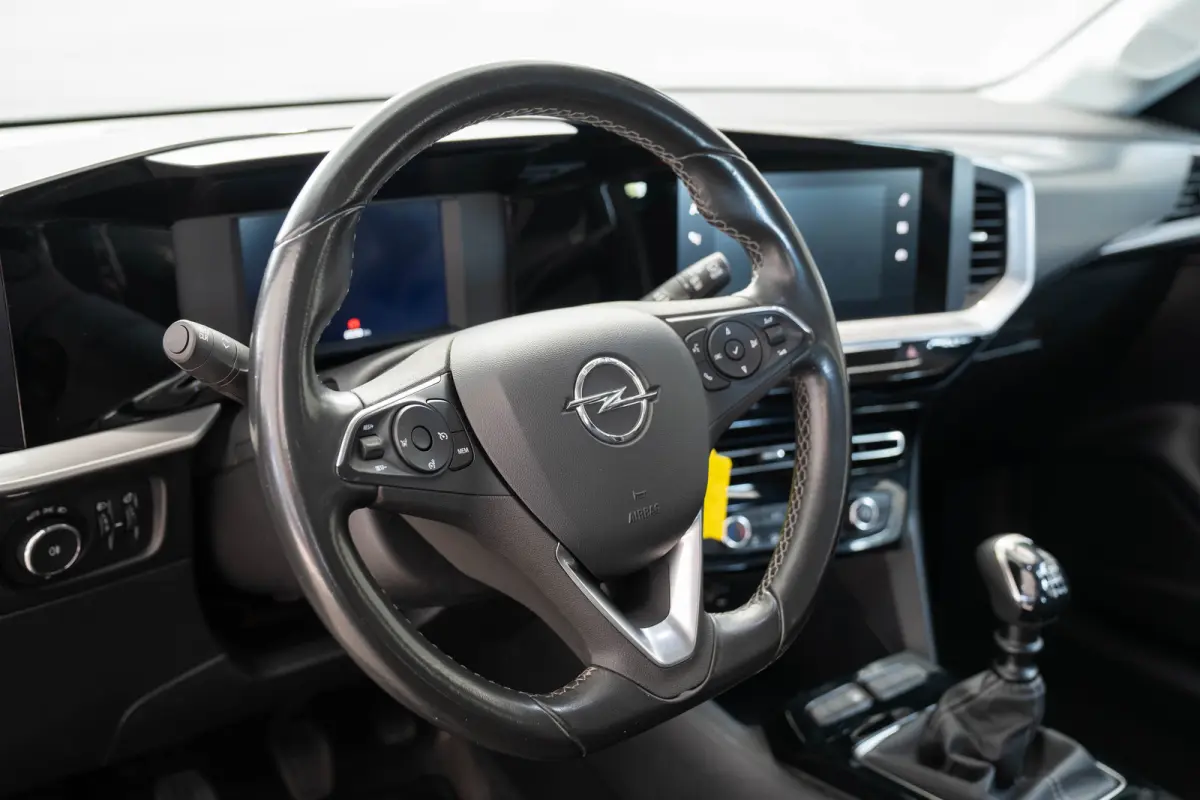 1.2 Edition | Navigatie | Apple Carplay & Android Auto | Lichtmetalen velgen | Airco | Cruise Controle |