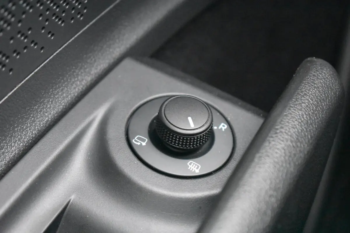 Sportline | Chrome interieur accenten | Driving mode select | LED interieurverlichting inclusief sfeerverlichting