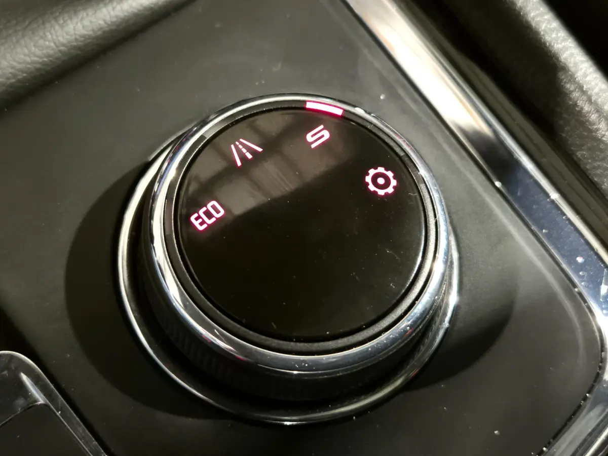 1.5 TSI FR Business Intense - AUT - Panoramadak - Adapt Cruise - Lane Ass - Beats Audio - Elektr trekhaak