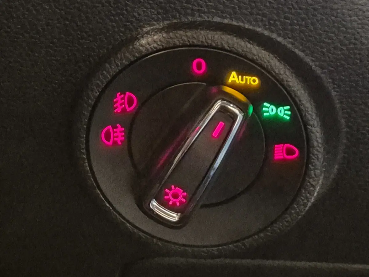 1.5 TSI FR Business Intense - AUT - Panoramadak - Adapt Cruise - Lane Ass - Beats Audio - Elektr trekhaak