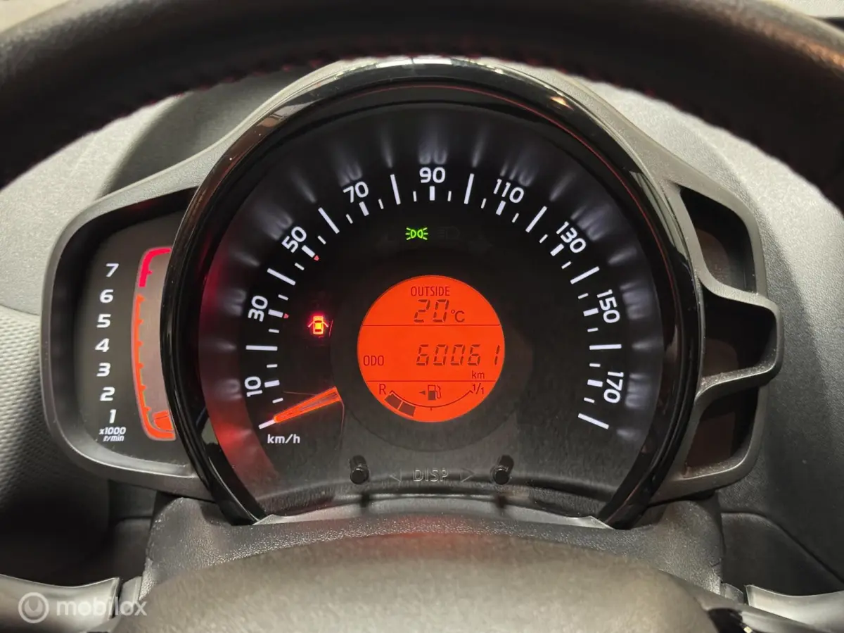 1.0 Allure Clima|LED|Carplay|NL-Auto!