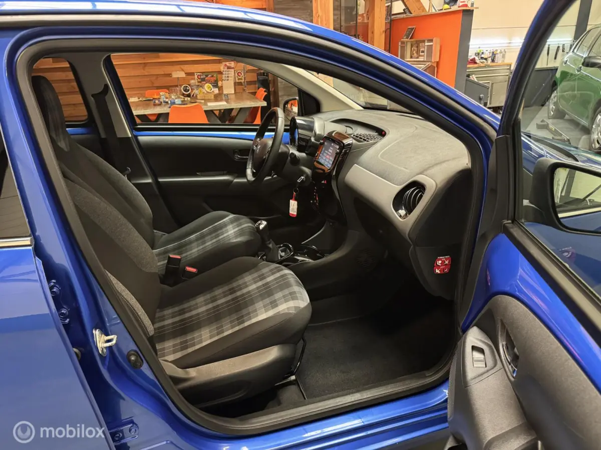 1.0 Allure Clima|LED|Carplay|NL-Auto!