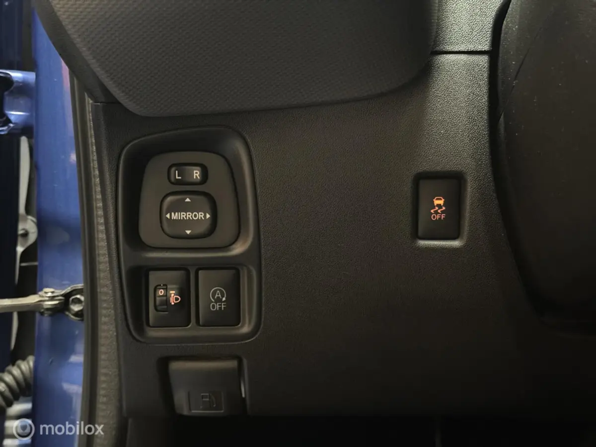 1.0 Allure Clima|LED|Carplay|NL-Auto!