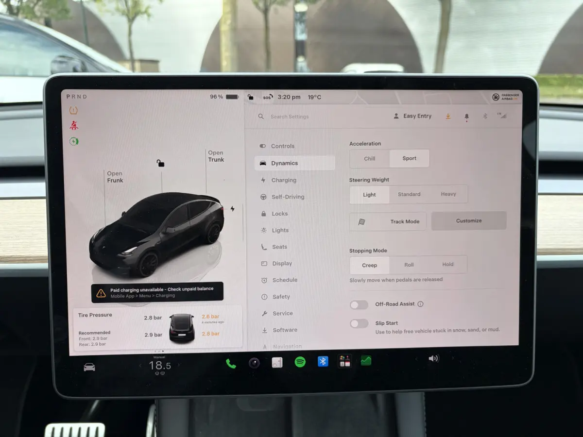 Performance AWD 75 kWh VAN 41.900:,- VOOR:39.877,- UW HERFSTVOORDEEL: 2.023,- | SOH 92% RIJKLAAR GELEVERD | TESLA FABRIEKSGARANTIE TOT 5-2027 OF 80.000 | TESLA GARANTIE ACCU + AANDRIJFLIJN T