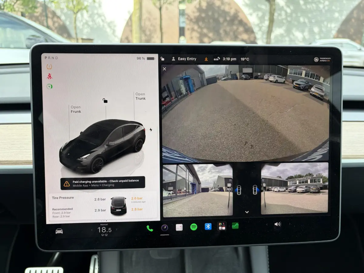 Performance AWD 75 kWh VAN 41.900:,- VOOR:39.877,- UW HERFSTVOORDEEL: 2.023,- | SOH 92% RIJKLAAR GELEVERD | TESLA FABRIEKSGARANTIE TOT 5-2027 OF 80.000 | TESLA GARANTIE ACCU + AANDRIJFLIJN T