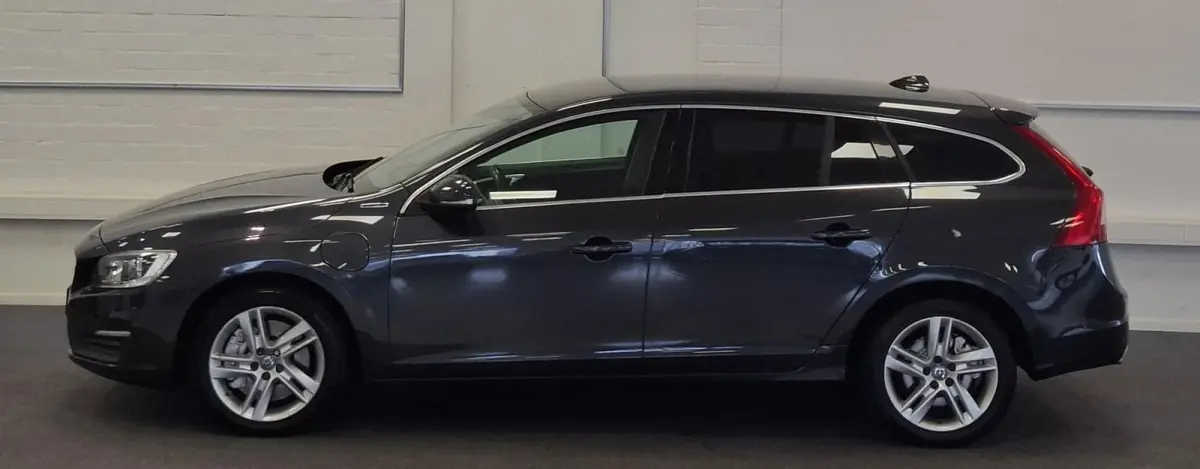 2.4 D5 Twin Engine Lease Edition 2e Eigenaar Navi Mooi!