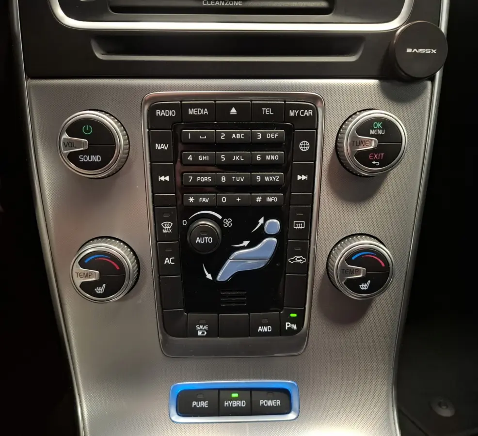 2.4 D5 Twin Engine Lease Edition 2e Eigenaar Navi Mooi!