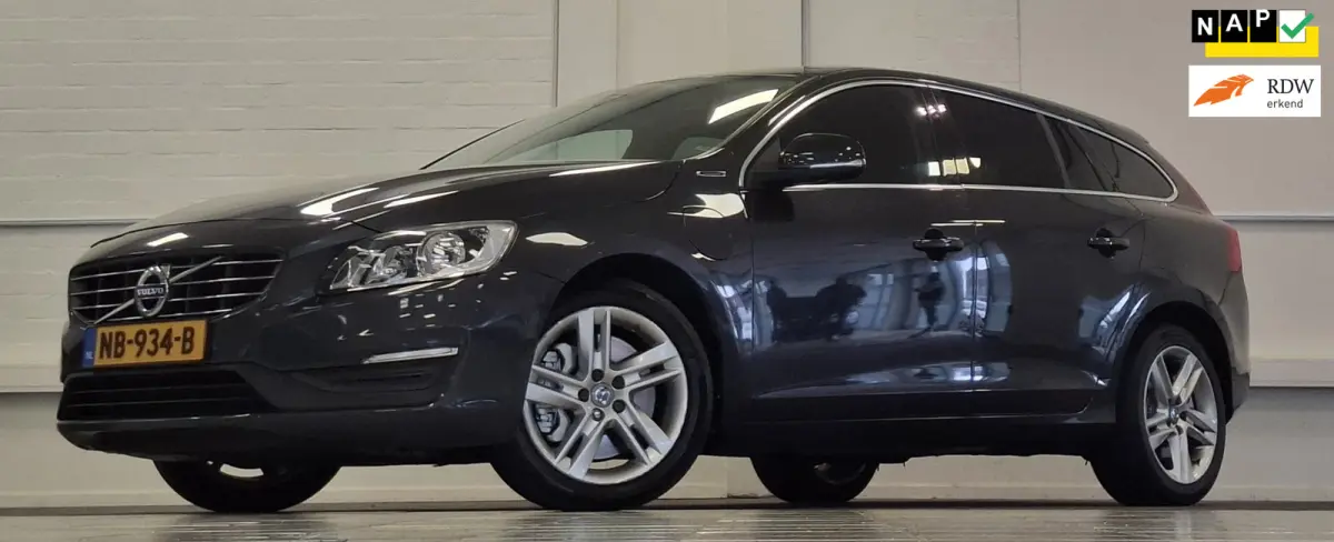 2.4 D5 Twin Engine Lease Edition 2e Eigenaar Navi Mooi!