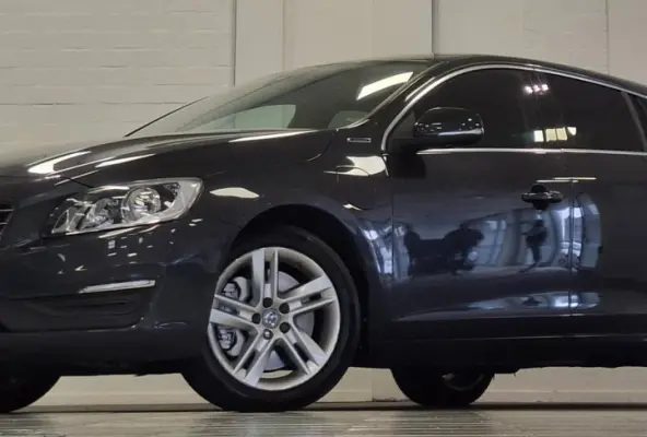 2.4 D5 Twin Engine Lease Edition 2e Eigenaar Navi Mooi!