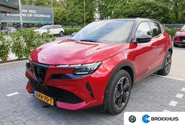 Elettrica Speciale 54 kWh | 97% SOH | Carplay | Clima | Adaptieve cruise | Camera | Stoelverwarming | Elektrische stoel | Parkeersenoren Voor en Achter