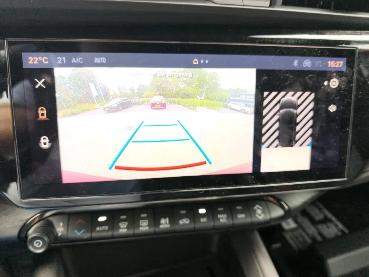 Elettrica Speciale 54 kWh | 97% SOH | Carplay | Clima | Adaptieve cruise | Camera | Stoelverwarming | Elektrische stoel | Parkeersenoren Voor en Achter