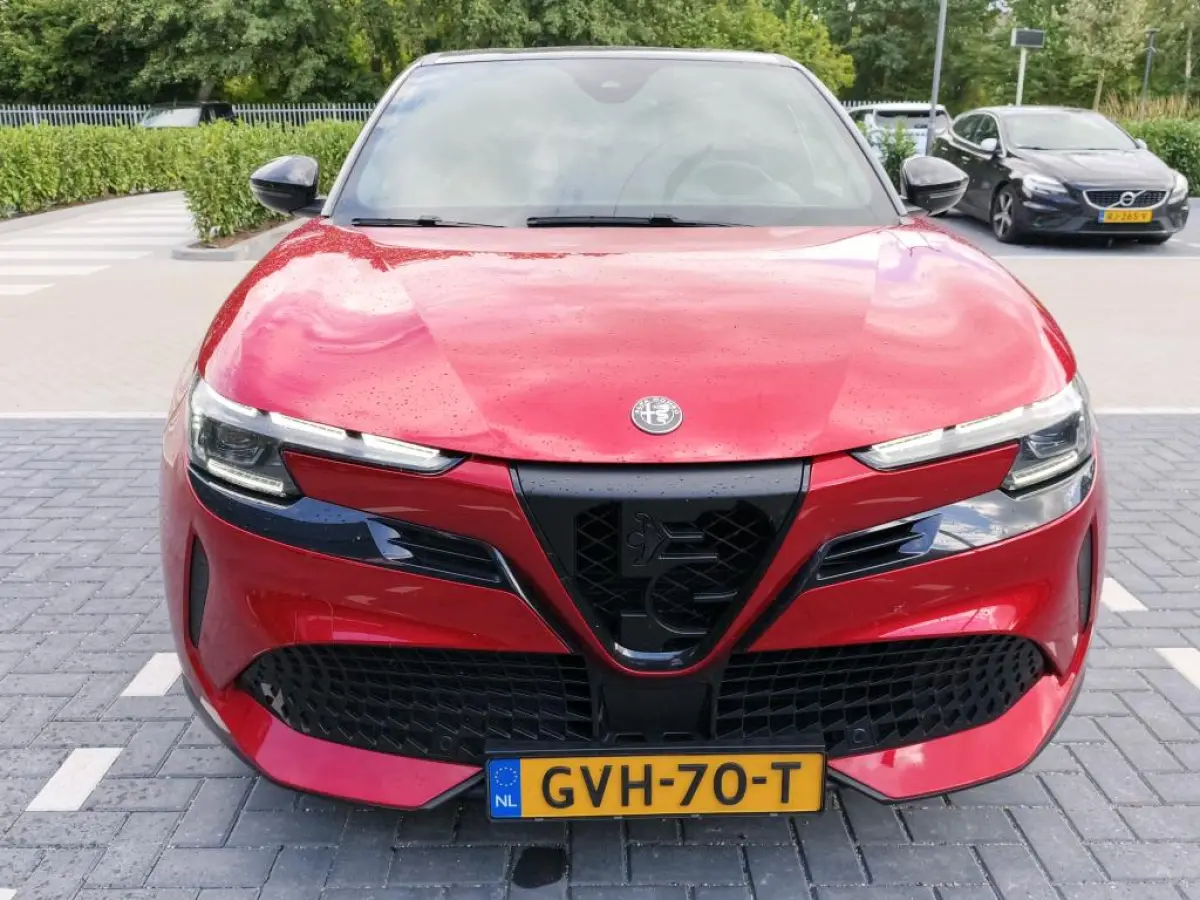 Elettrica Speciale 54 kWh | 97% SOH | Carplay | Clima | Adaptieve cruise | Camera | Stoelverwarming | Elektrische stoel | Parkeersenoren Voor en Achter