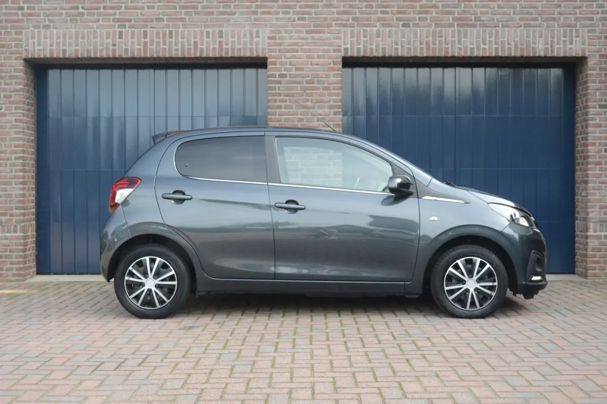 1.0 e-VTi Active | Camera | Carplay/Android Auto | Airco | 1e eigenaar!