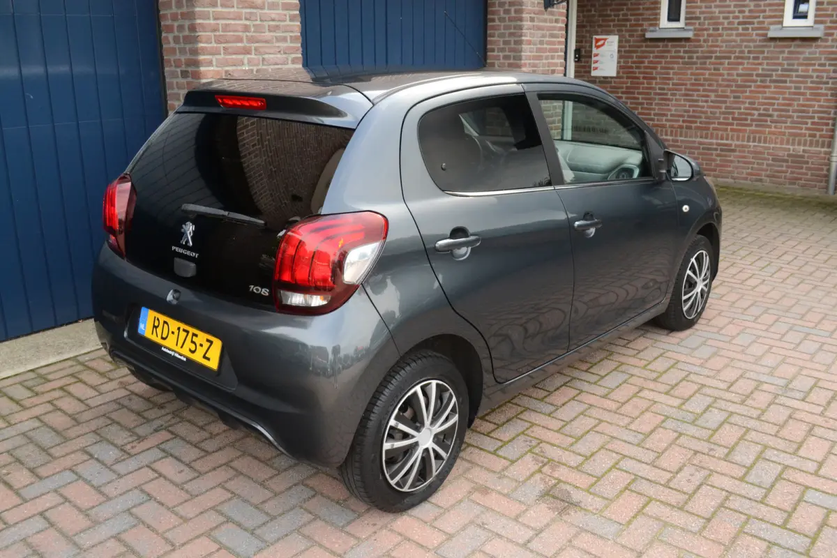 1.0 e-VTi Active | Camera | Carplay/Android Auto | Airco | 1e eigenaar!