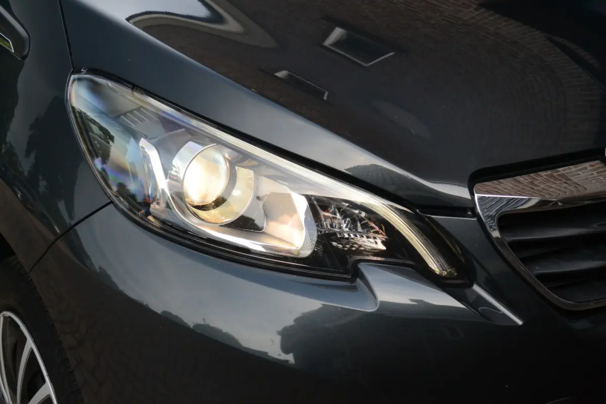 1.0 e-VTi Active | Camera | Carplay/Android Auto | Airco | 1e eigenaar!