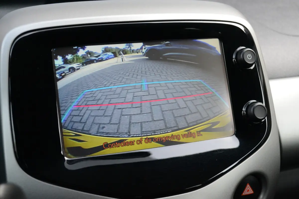 1.0 e-VTi Active | Camera | Carplay/Android Auto | Airco | 1e eigenaar!