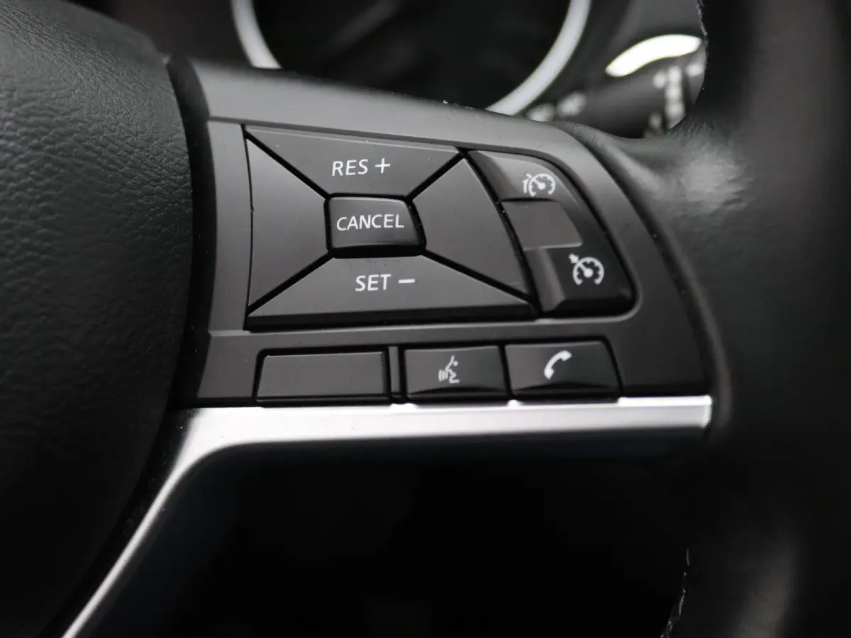 140pk DIG-T Design Edition Apple Carplay/Android Auto | Climate