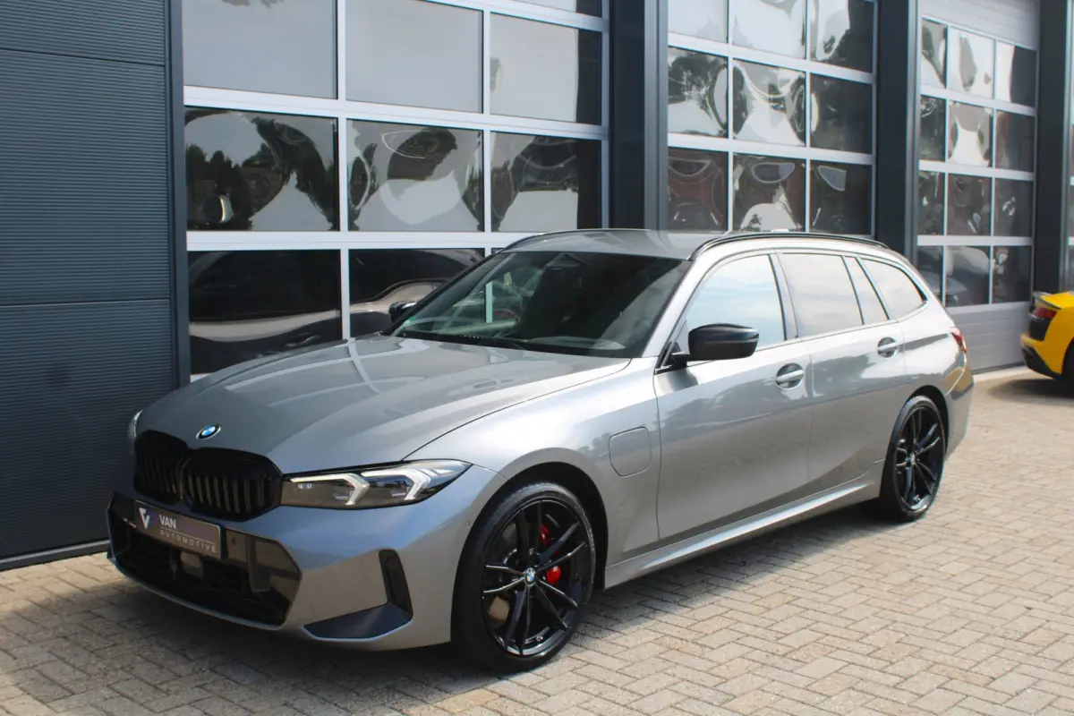 330e M-Sport Pro | ACC | Head-up | HK | 19''