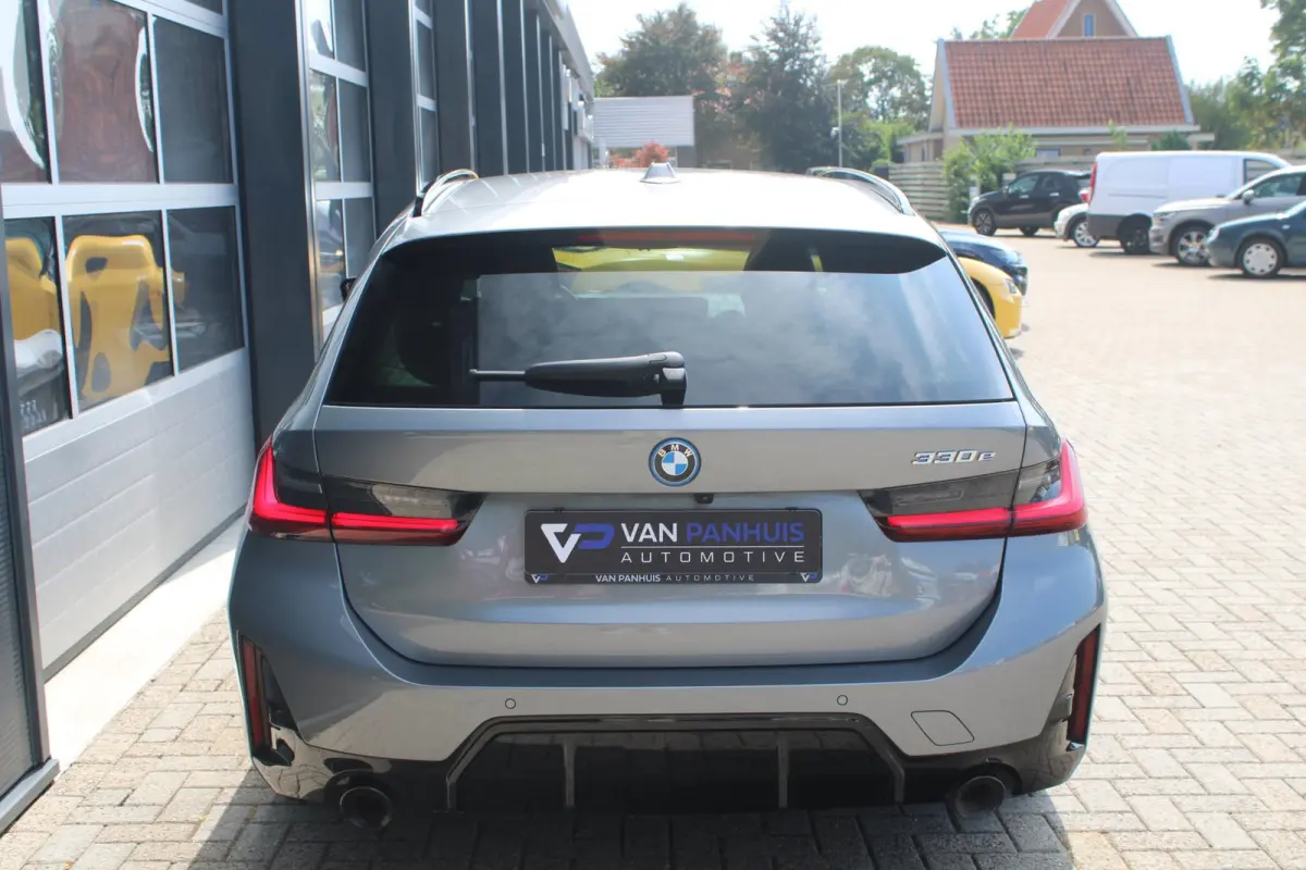 330e M-Sport Pro | ACC | Head-up | HK | 19''