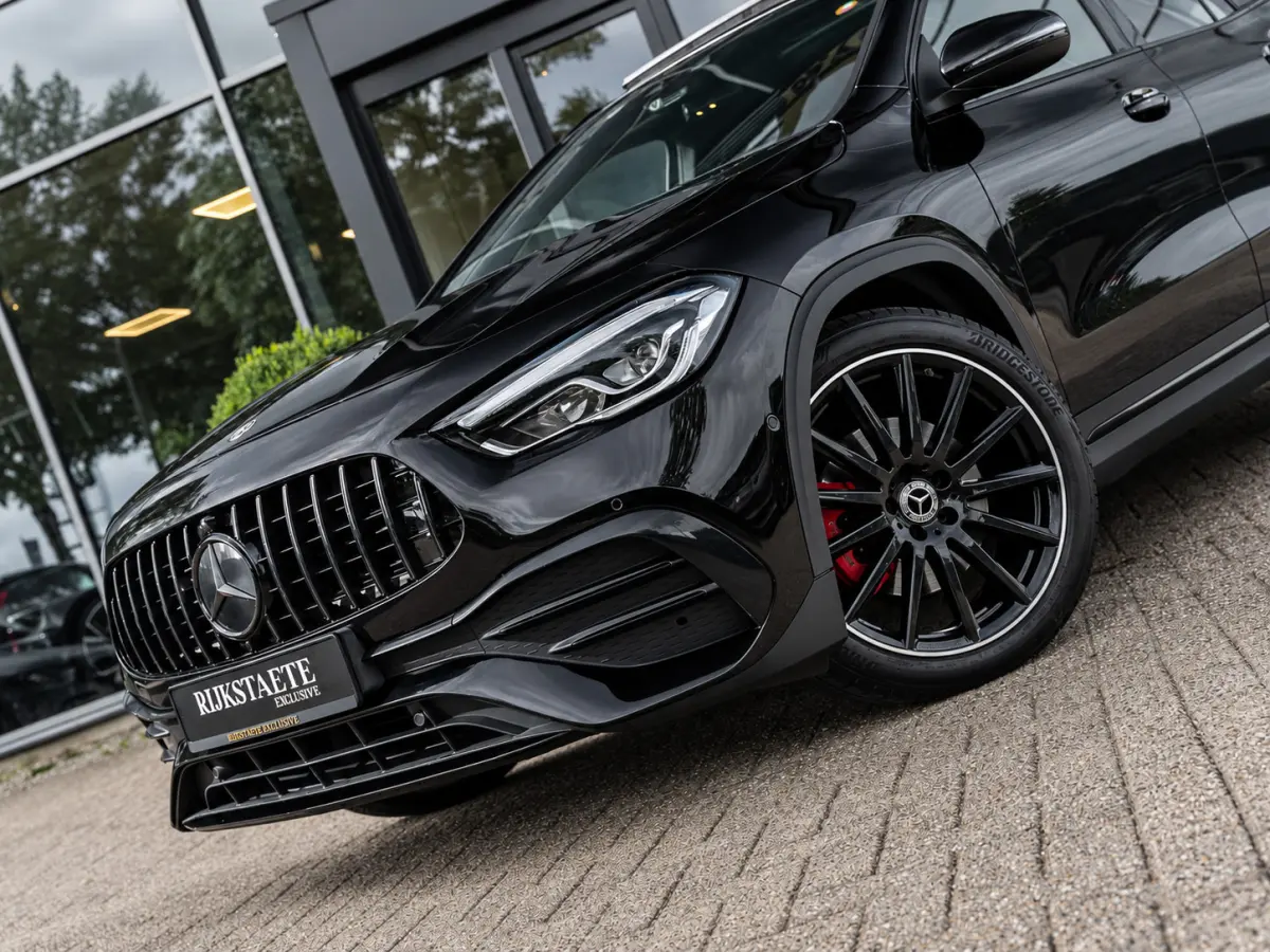 250 4MATIC AMG Line|PANO|SFEER.|CAM|20''