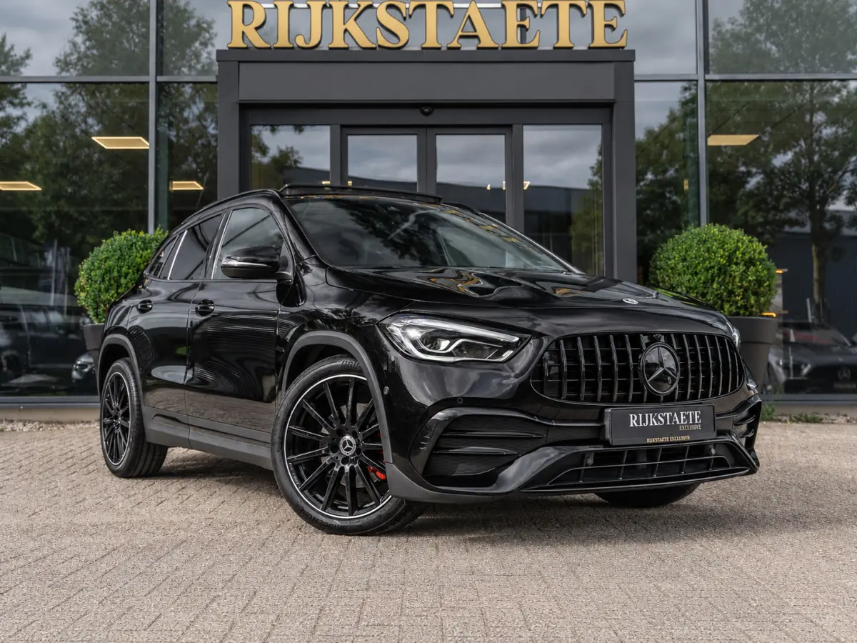 250 4MATIC AMG Line|PANO|SFEER.|CAM|20''