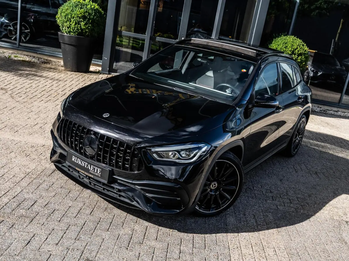 250 4MATIC AMG Line|PANO|SFEER.|CAM|20''
